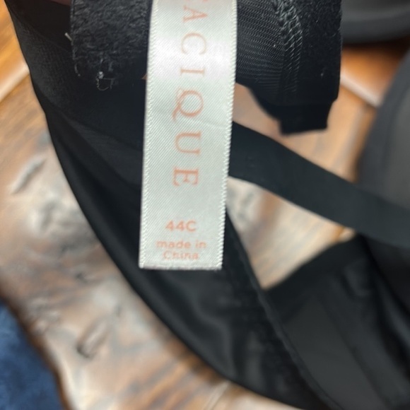 Cacique women’s lace boost plunge bra - Picture 4 of 8